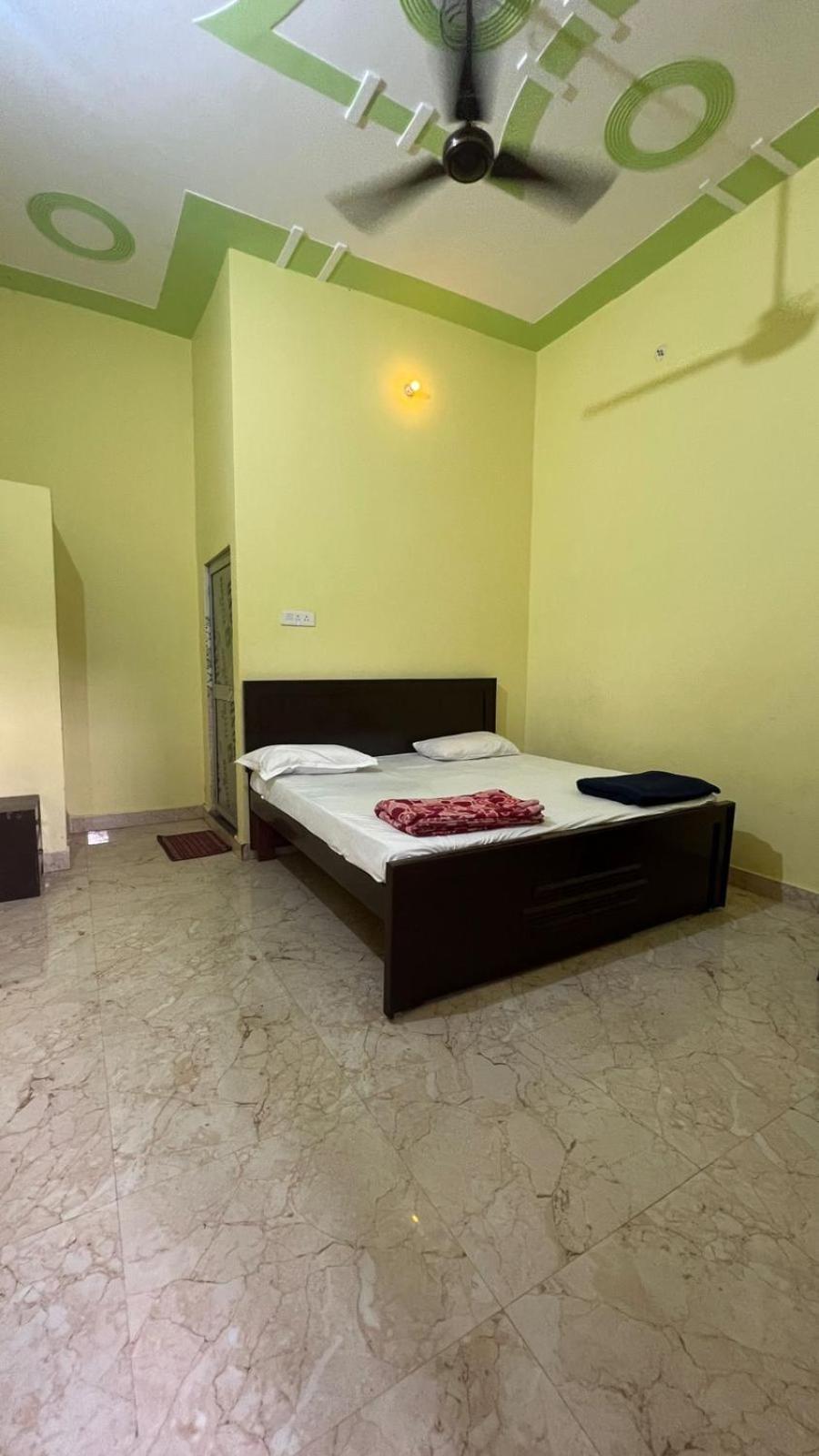 Hotel Vijay Palace Ayodhya Dış mekan fotoğraf